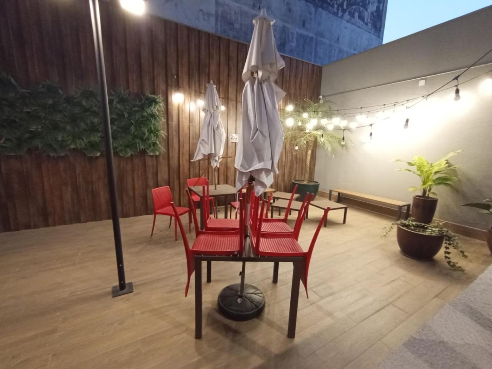 Completo Consolacao-perto Avenida Paulista Apartamento *